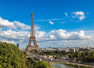 Zamansız Yolculuğun Otantik Şehri – Paris