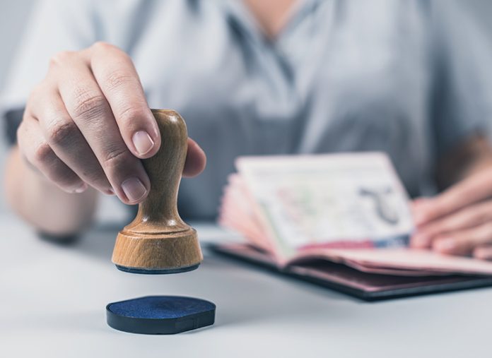 Pasaport Polislerinin Sorduğu Sorular ve Cevapları Havalimanı polisi pasaport kontrolünde ne sorar?