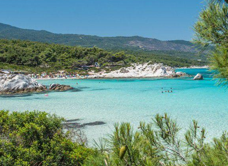 Kavourotrypes Halkidiki Plajı