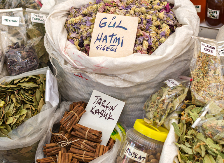 Alaçatı ot festivali