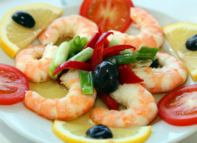 Garides mi Ouzo (Uzolu Karides)