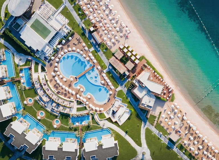 Rixos Premium Magawish Suites Villas